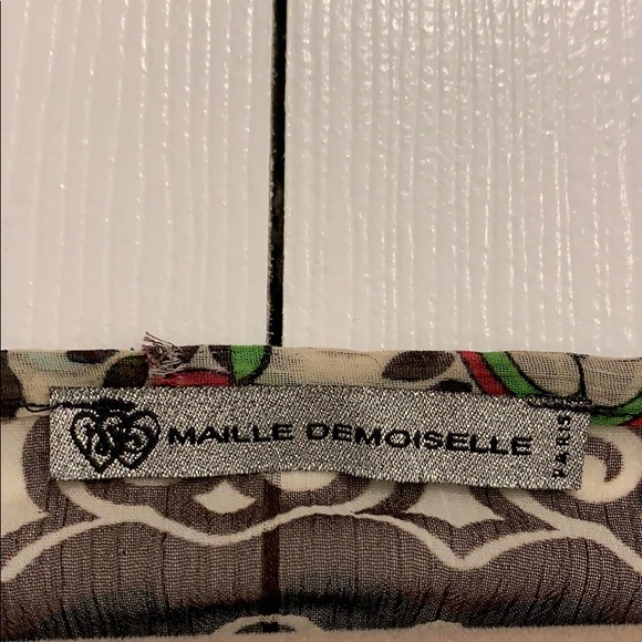 Bathing suit cover-up - Picture 4 of 4